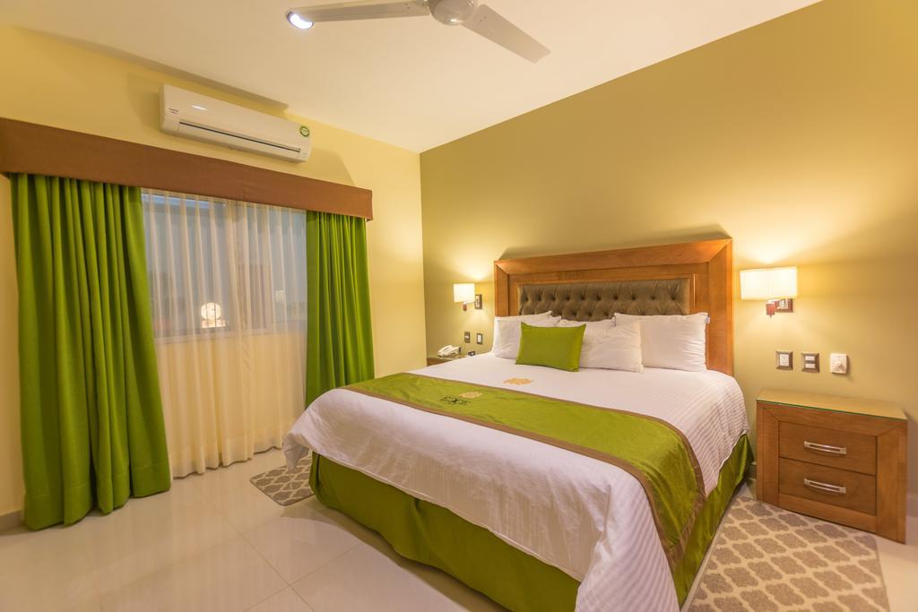 סילאו Hotel Ecce Inn & Spa מראה חיצוני תמונה A bedroom at the hotel