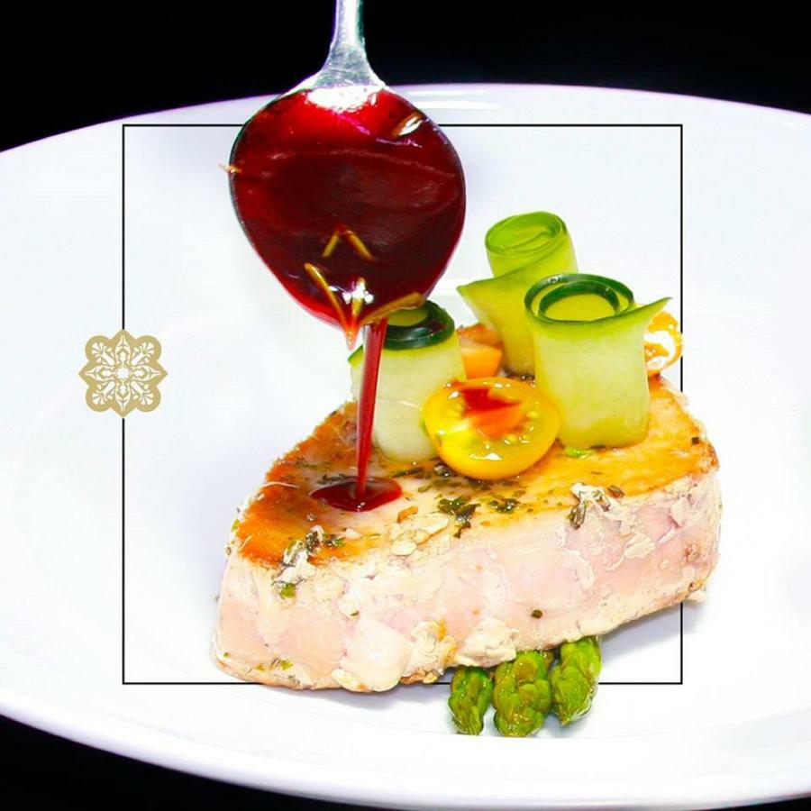 סילאו Hotel Ecce Inn & Spa מראה חיצוני תמונה A plate of food